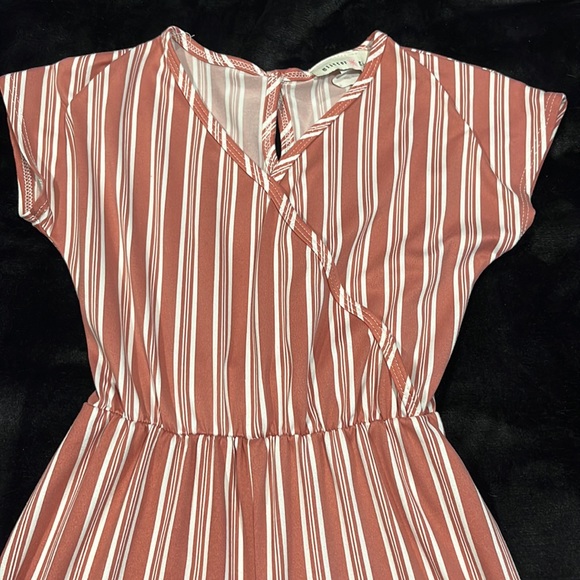 Bodysuit/ romper - Picture 4 of 16